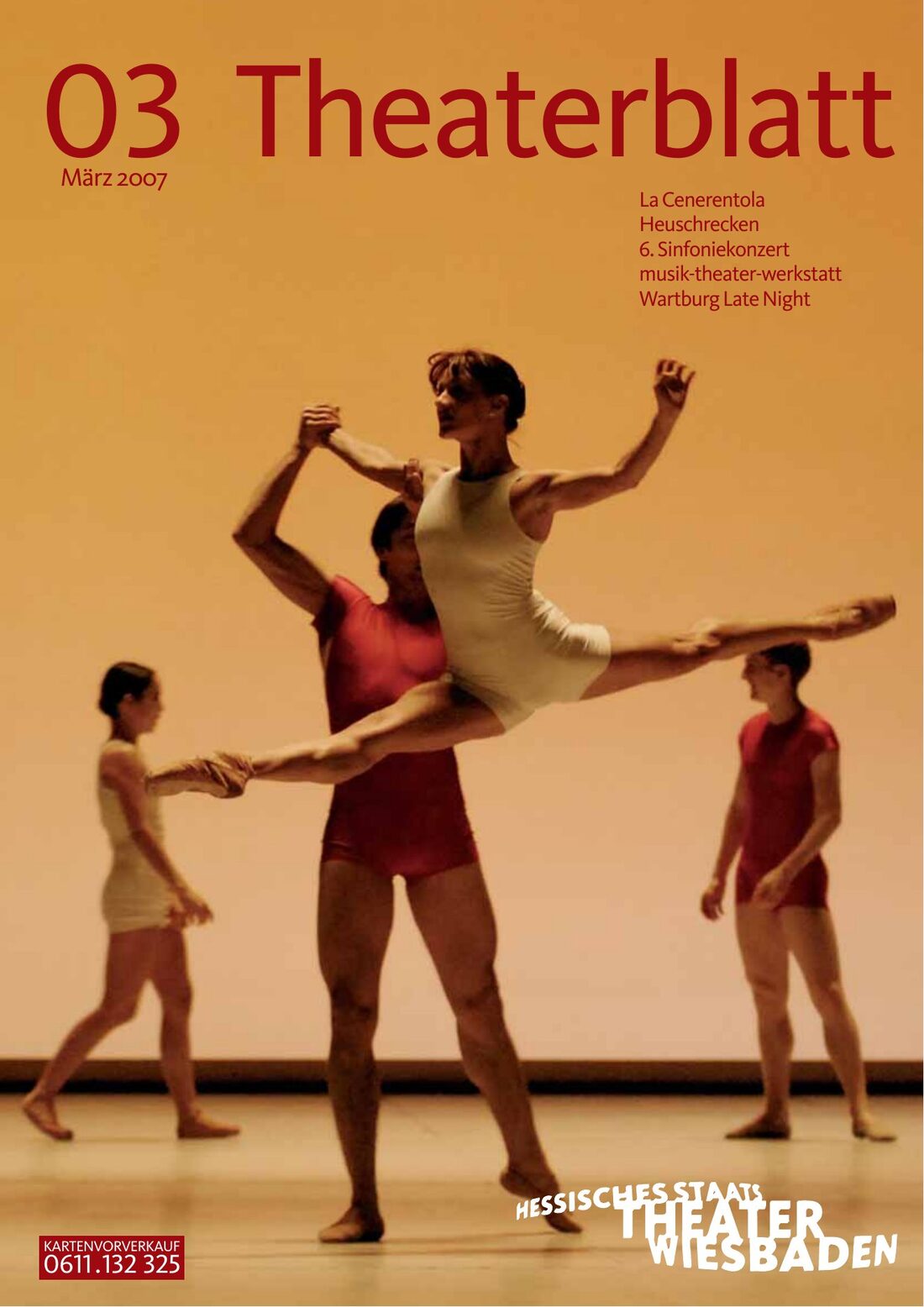 Portada del Theaterblatt Nº 03, marzo de 2007, del Hessisches Staatstheater Wiesbaden, con Mariana Noelia García en Strawinsky!